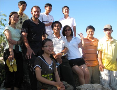 Occasionally, I have individuals or groups express great interest in me. Normally I'm highly suspicious, but it's hard when an entire family wants nothing more than to have a "family picture" taken with me in it. I have no idea who these people are, but they were really excited to take a picture with me, while one of their real family member's stayed out to operate the cameras!