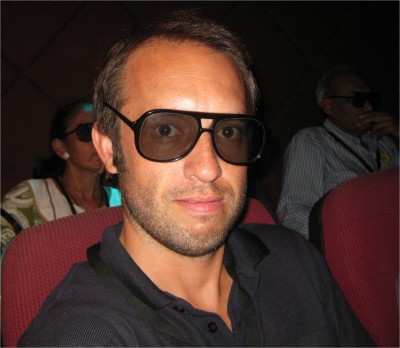 Prior to escalating to the Skybridge, we were shown a 3-D mini movie about the towers. I tried to keep the shades, but that didn't work out.