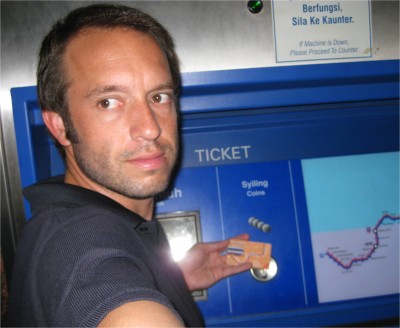 Once in downtown, I picked up a subway ticket to make my way around. Notice my shirt. I wear it for over 48 hours. It's retired now.
